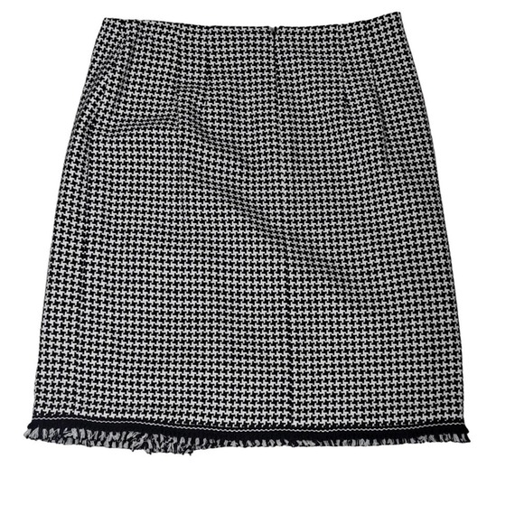 NEW Talbots black and white Houndstooth Skirt 12 - Picture 2 of 4